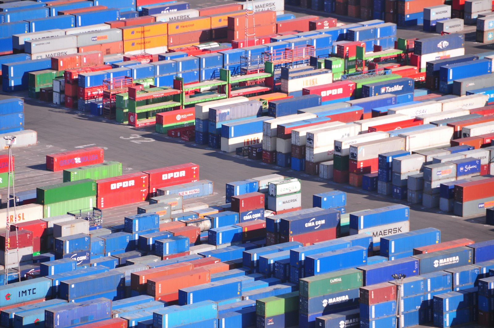Containerise applications
